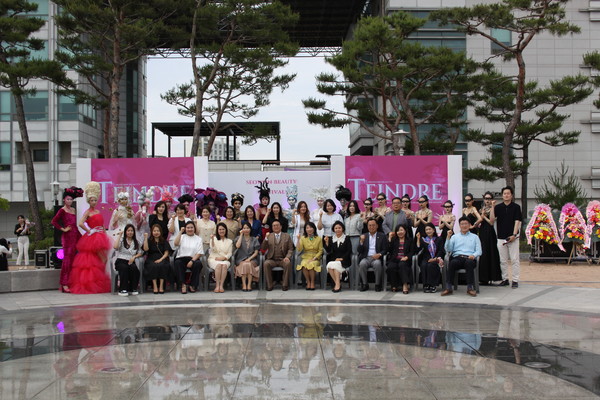 서원대학교 뷰티학과, 제 2회 뷰티 페스티벌 '물들이다(TEINDRE)' 성료 서원대학교 뷰티학과, 제 2회 뷰티 페스티벌 '물들이다(Teindre)' 성료