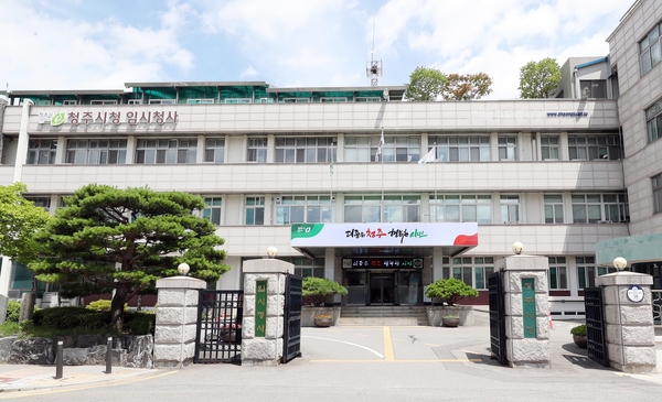 ‘가축전염병 차단’… 생석회 공급